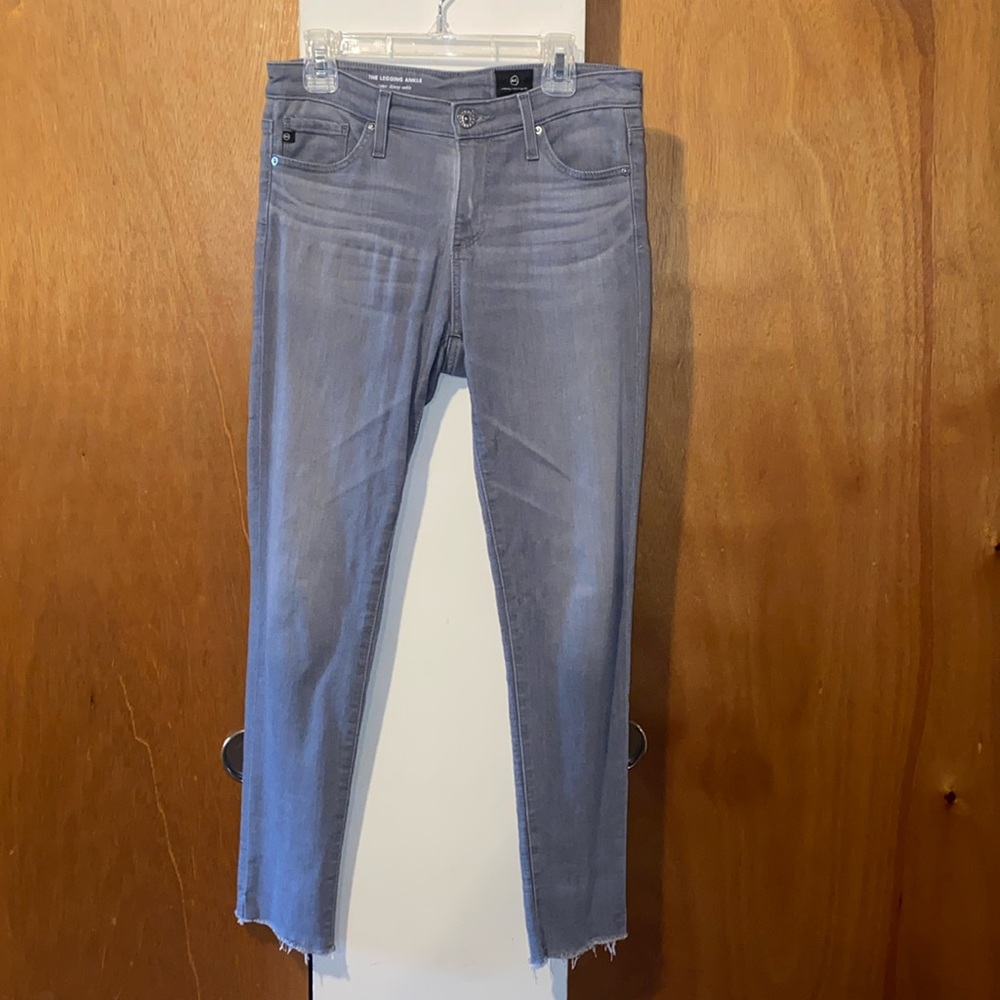 🩶EUC AG The Legging Ankle Super Skinny Cropped Raw Hem Ankle